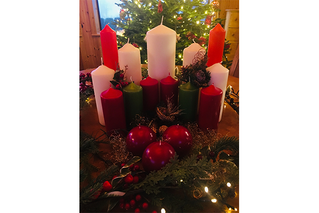 Christmas Candles 